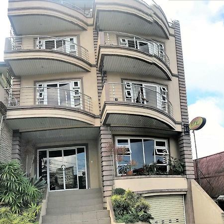 Rl Veranda Suite Baguio City Εξωτερικό φωτογραφία